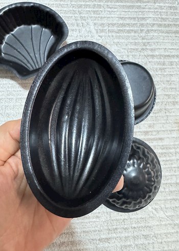 Siyah Kek Kalıpları Seti 4'lü - Görsel 4