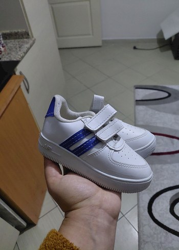 Çift Bantlı Beyaz Erkek Çocuk Spor Ayakkabı