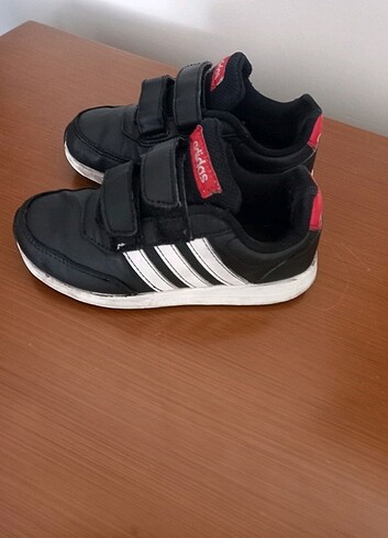 28 Beden Adidas 28 numara orjinal ayakkabı 