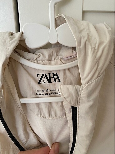 Zara yağmurluk - Görsel 2