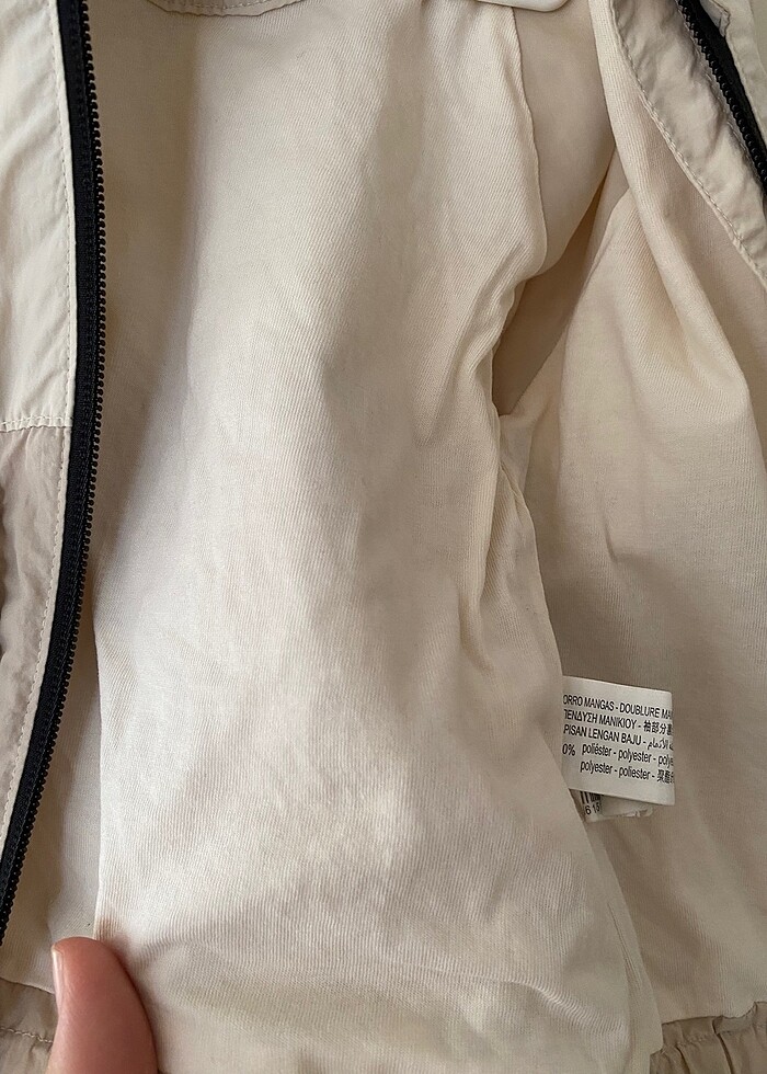 Zara yağmurluk - Görsel 3