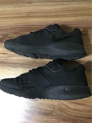 31 Beden siyah Renk Nike spor ayakkabı