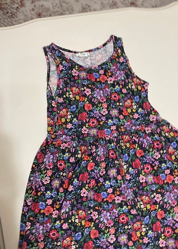 Çiçek Desenli Renkli Kız Elbisesi - Görsel 3