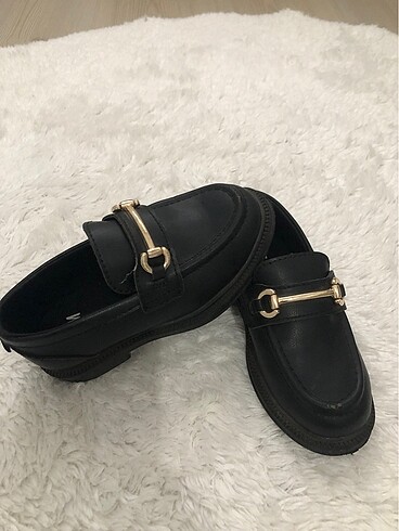 H&M Laofer