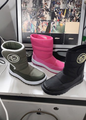 32 Beden pembe Renk çocuk kar botu