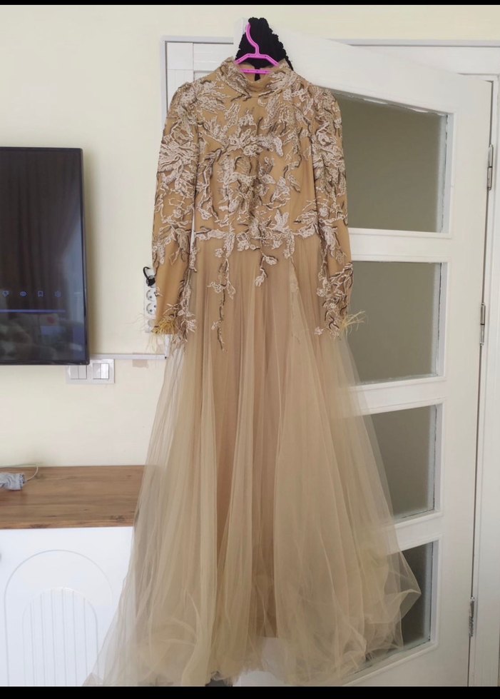 Bej Nakışlı Uzun Kollu Abiye Elbise - Görsel 2