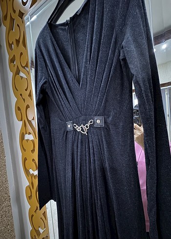 Siyah Uzun Kollu Kemerli Gotik Uzun Elbise - Görsel 3