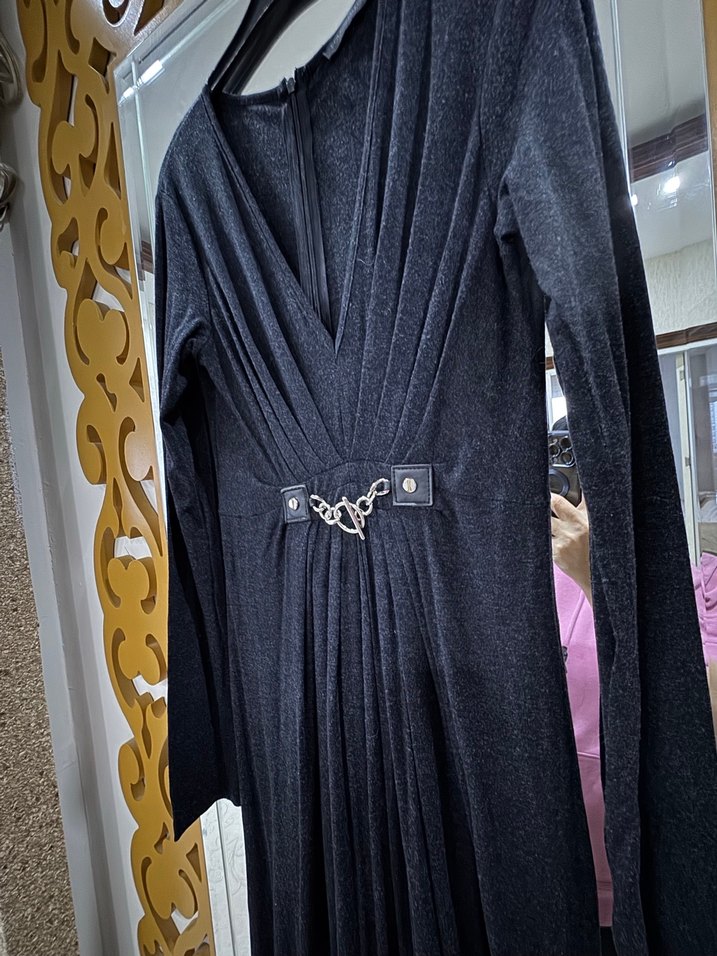 Siyah Uzun Kollu Kemerli Gotik Uzun Elbise - Görsel 3