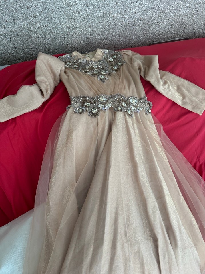 Bej Uzun Kollu Drapeli Vintage Abiye Elbise - Görsel 5