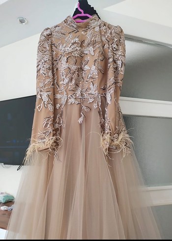 Bej İşlemeli Uzun Kollu Uzun Abiye Elbise - Görsel 3