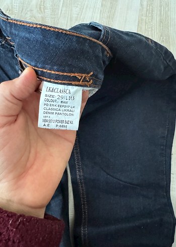 Kadın Gri Kot Pantolon Kemerli Normal Boy - Görsel 5