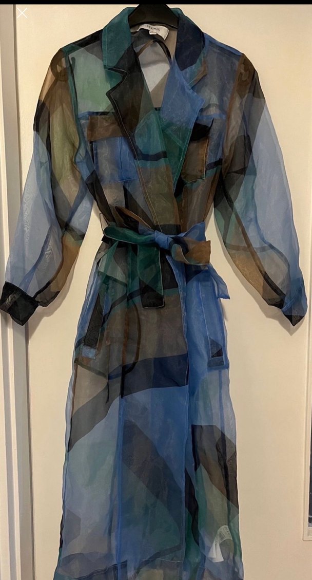 Şeffaf Mavi Batik Desenli Uzun Trençkot - Görsel 2