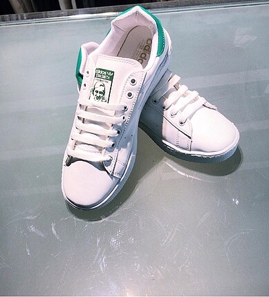 Adidas Spor Ayakkabı
