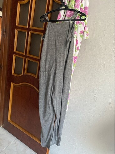 Askılı uzun bağcıklı tulum - Görsel 3