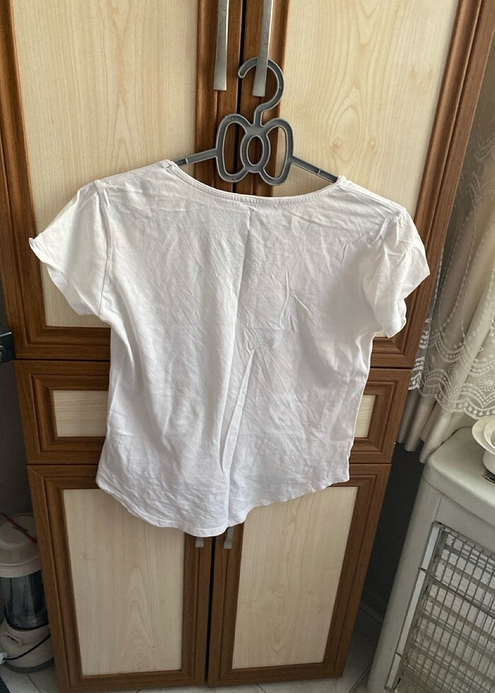 Kısa kollu üst - Görsel 3