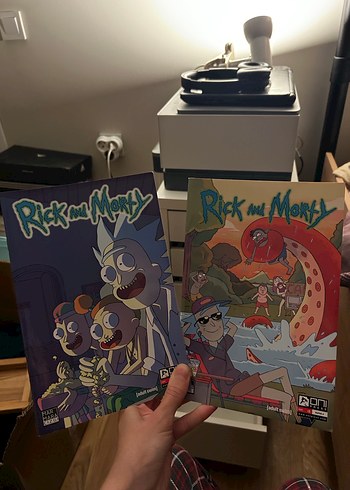 Rick and Morty Çizgi Roman 2 Tane