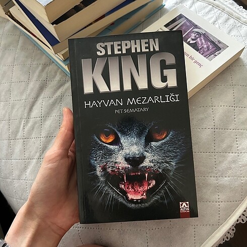 hayvan mezarlığı stephen king