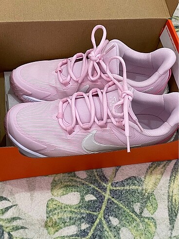 38 Beden Nike Star Runner