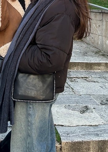m Beden mavi Renk Pull&Bear Siyah Şişme Mont
