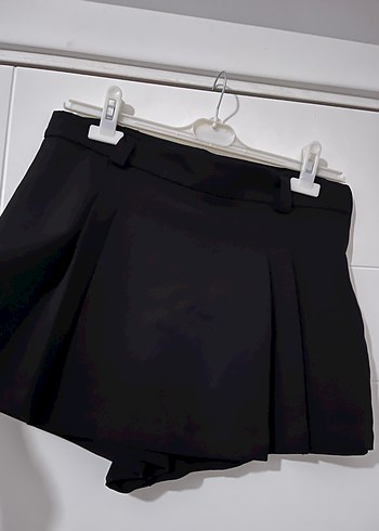 Siyah Pilili Mini Şort Etek - Görsel 2