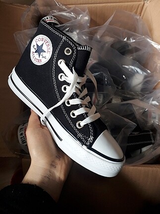 Converse (Stoklar yenilendi)