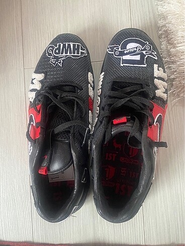 Orijinal Nike
