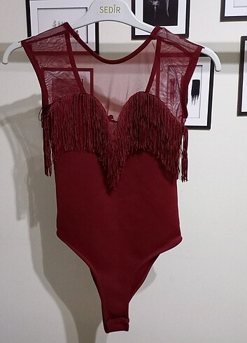 Şık Kırmızı çıtçıtlı body
