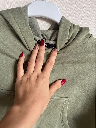 Trendyol & Milla Crop kapşonlu