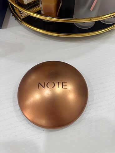 Note Note bronzer