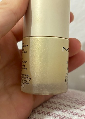 MAC Hyper Real Serumizer Kapatıcı ve Aydınlatıcı - Görsel 3