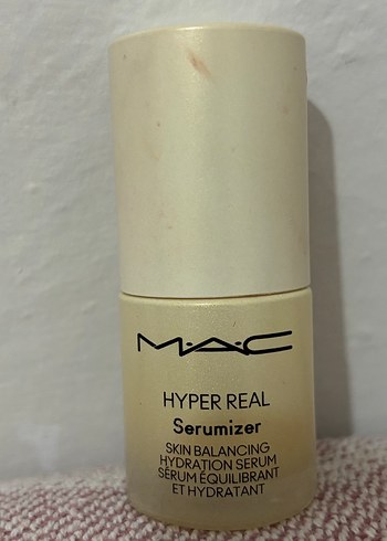 MAC Hyper Real Serumizer Kapatıcı ve Aydınlatıcı - Görsel 2