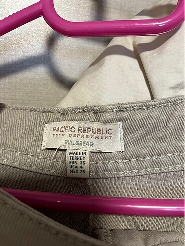 Pull and Bear Taş Rengi Kargo Pantolon