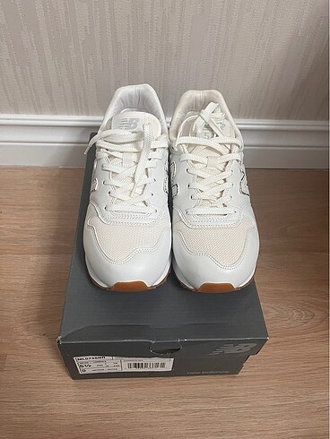 38 Beden beyaz Renk New balance ayakkabı 500