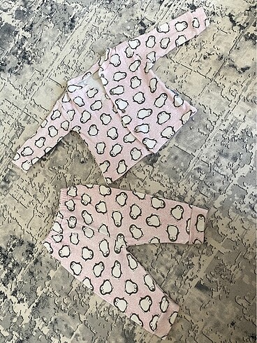 Pijama takımı