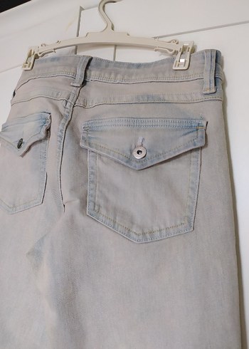 Yıkanmış Görünümlü H&M Flared Low Jeans 38 - Görsel 6
