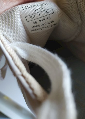 Bershka beyaz sneaker 38 numara - Görsel 7