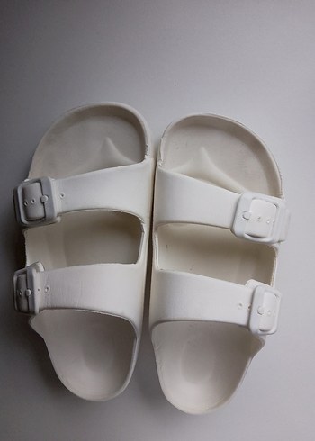 LC Waikiki Beyaz Tokalı Terlik 32 numara - Görsel 3