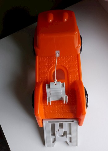 Renkli Turuncu Oyuncak Kamyon - Görsel 2