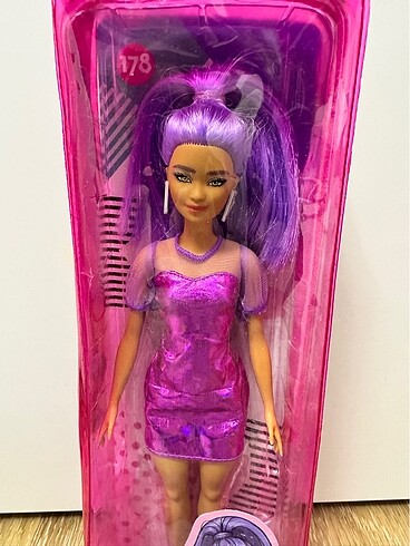 Barbie Barbie Özel Seri Sıfır Bebek