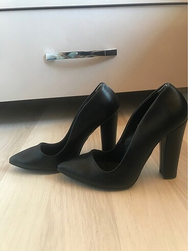 38 Beden Yeni ayakkabı