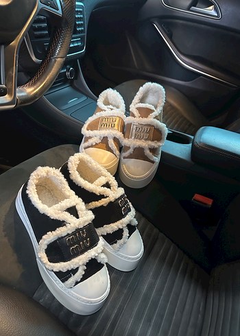 Miu miu spor - Görsel 3