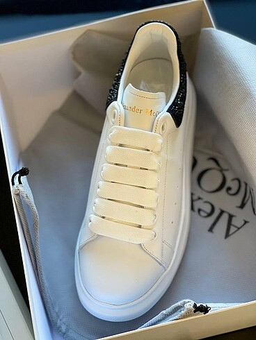 38 Beden Mcqueen