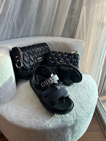 Guess Guess takım