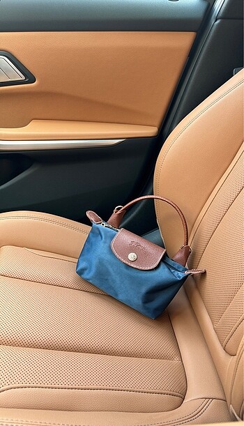 Longchamp