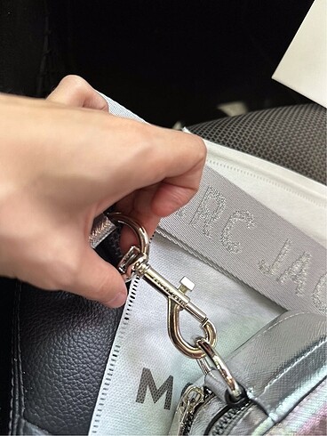 Beden Marc jacobs gümüş