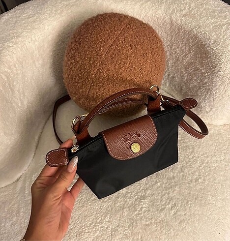 Longchamp