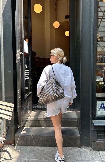 Gri Goyard