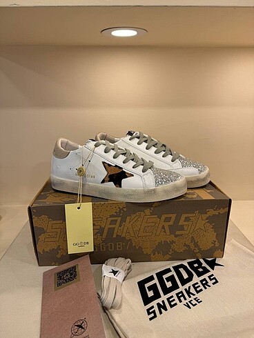 37 Beden Golden goose