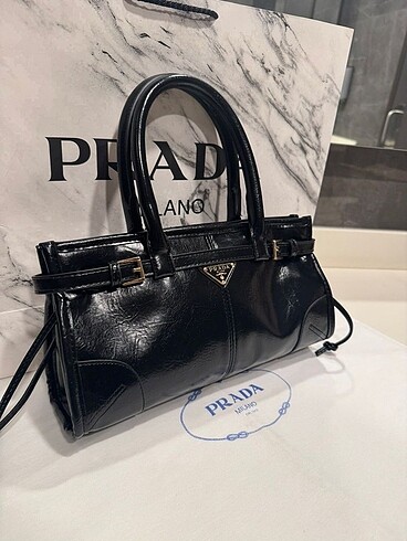 Diğer Prada handbag