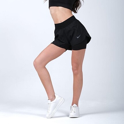 Nike Nike taytlı şort A kalite
